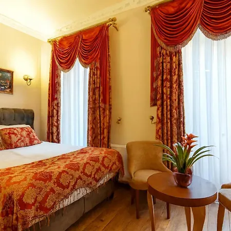 Beyport Hotel *